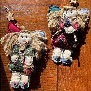 Pair of Vintage Angels with quilted wings. One holding tree, one holding gift.